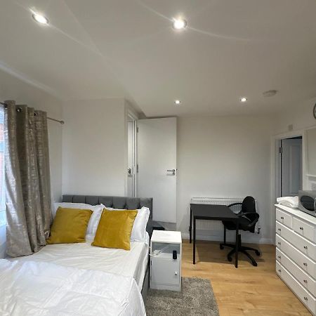 Keedonwood Road Bromley, Rooms With Free Wifi Zewnętrze zdjęcie